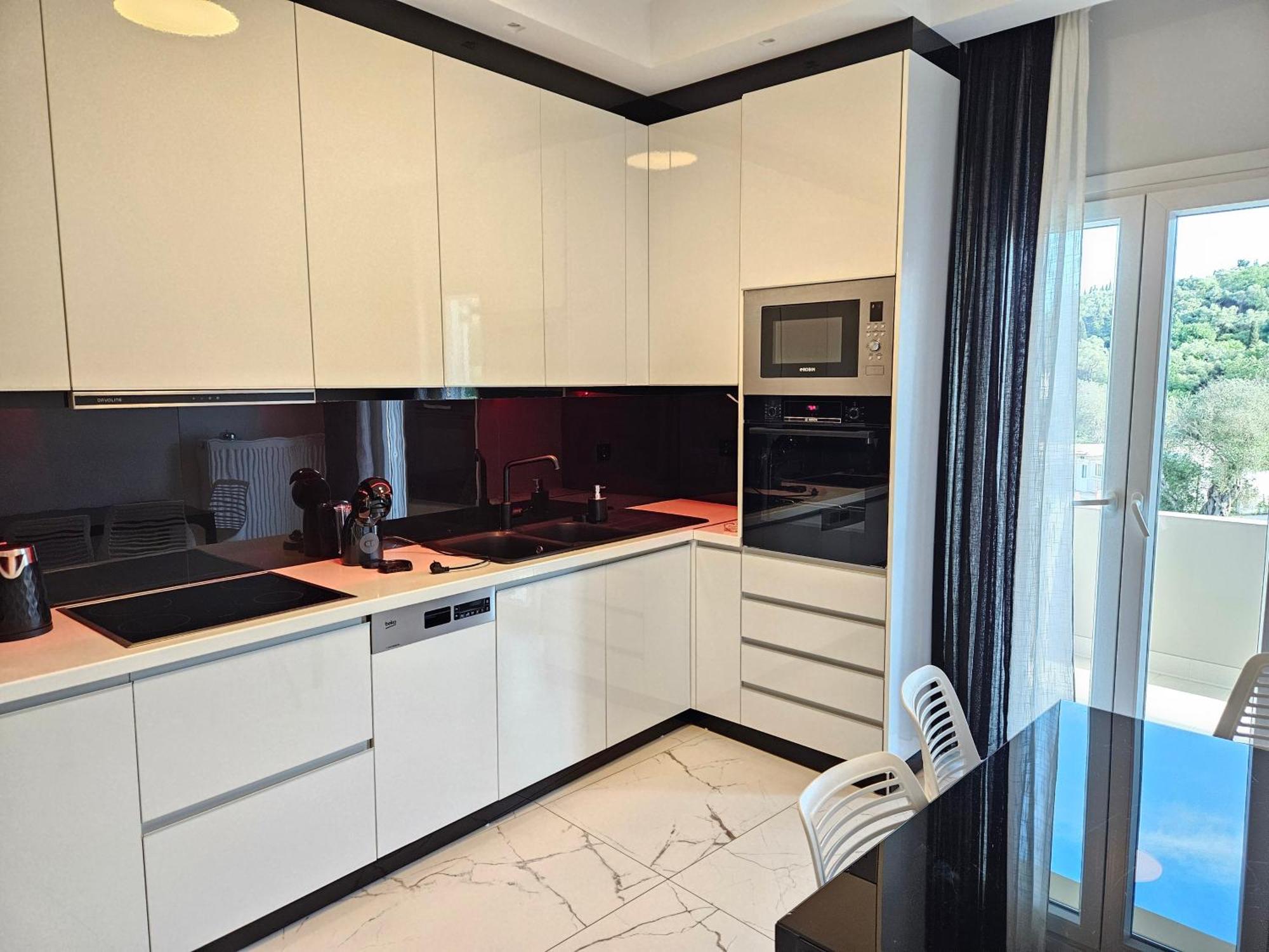Grey Luxury House Lejlighed Ypsos Eksteriør billede