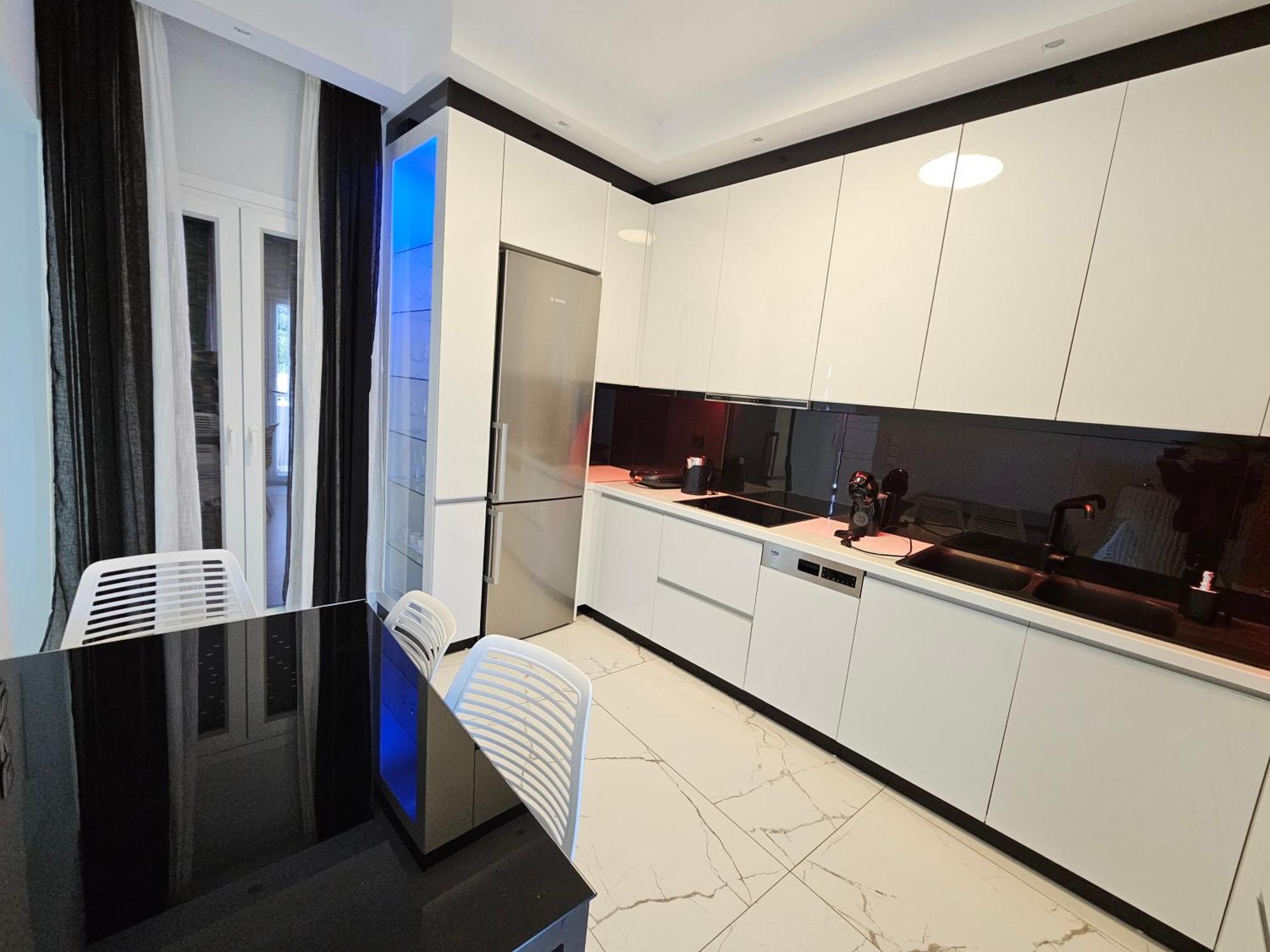 Grey Luxury House Lejlighed Ypsos Eksteriør billede