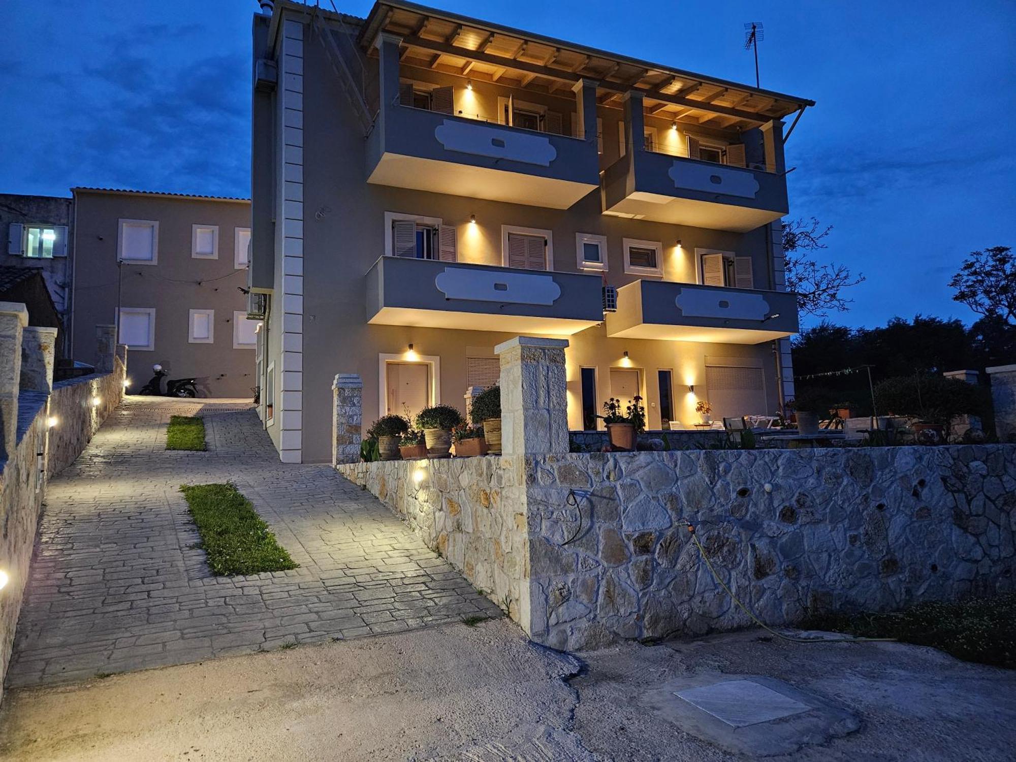 Grey Luxury House Lejlighed Ypsos Eksteriør billede