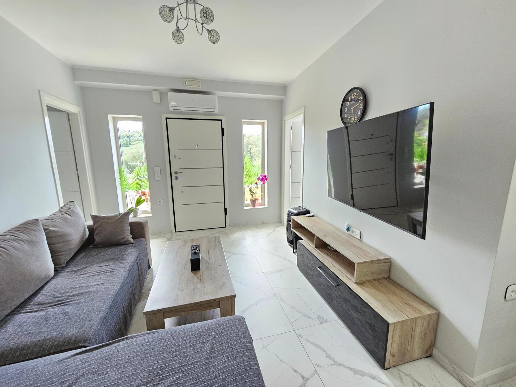 Grey Luxury House Lejlighed Ypsos Eksteriør billede