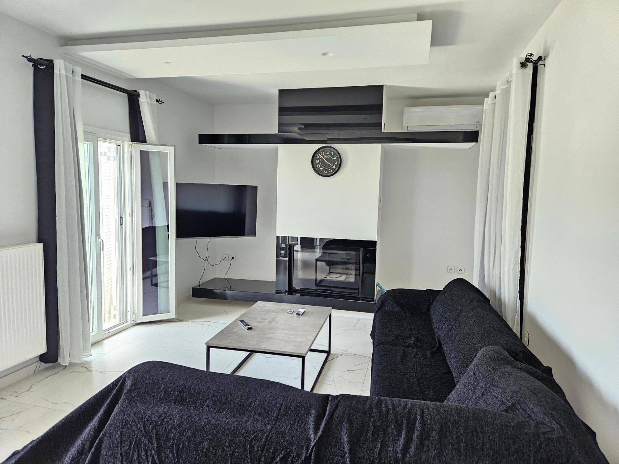 Grey Luxury House Lejlighed Ypsos Eksteriør billede